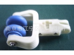 家禽屠宰设备配件 悬轮架（大）在家禽初加工中的关键作用